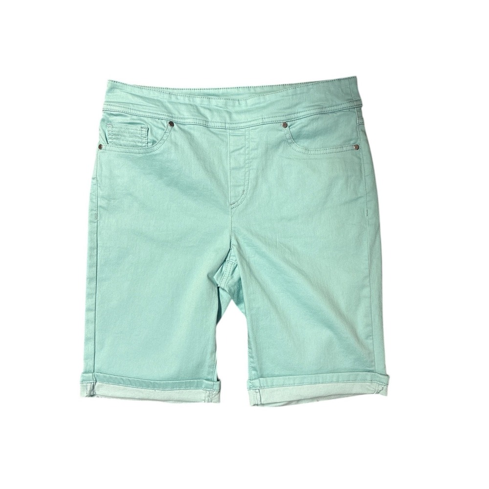 Tribal Women's Mint Green Pull On Bermuda Shorts Stretch Denim Cuffed Size 8 NWT